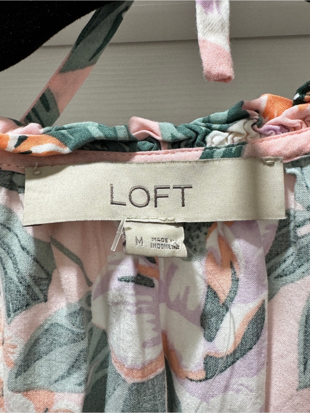 LOFT Pink Tropical Floral Ruffle Midi Dress Belted Medium - Picture 3 of 3